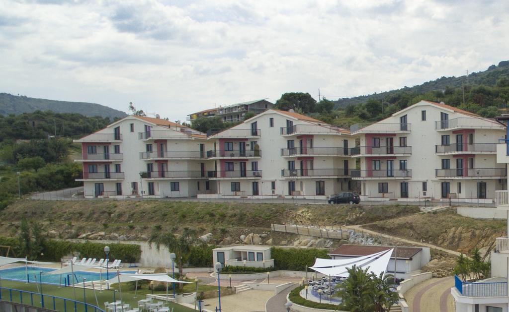 Tus'Hotel Apartments Tusa Exterior foto